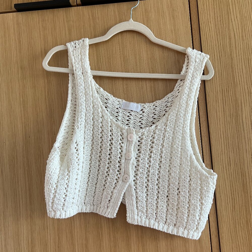 Isalis crochet cropped tank